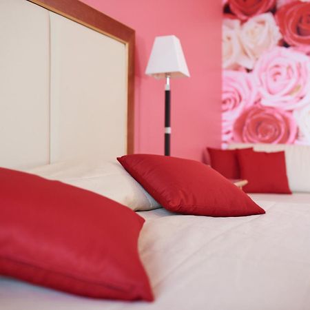Belfiore Park Hotel 4Stars Superior "Adults Only" เบรนโซเน ซูล การ์ดา ห้อง รูปภาพ