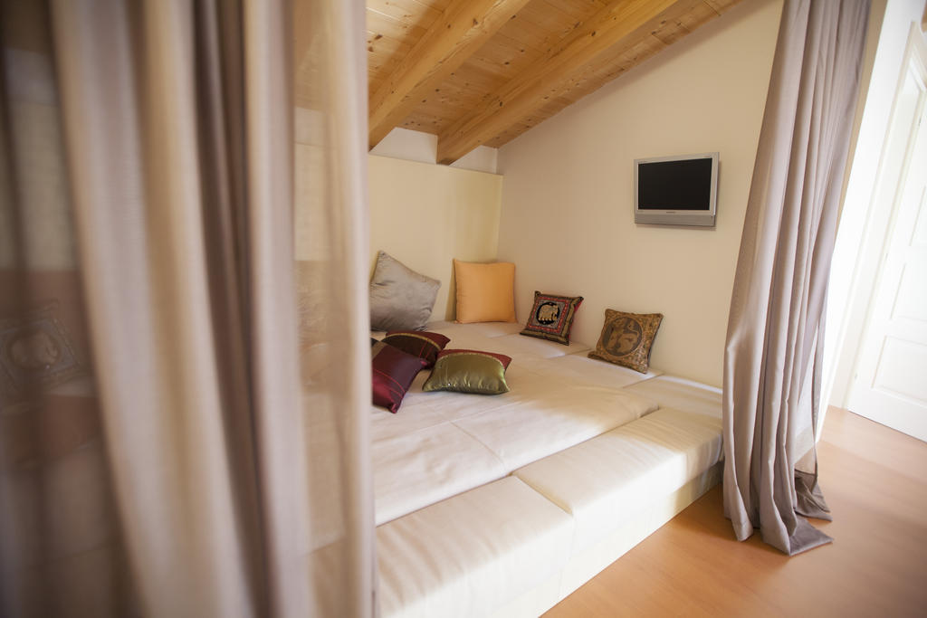 Belfiore Park Hotel 4Stars Superior "Adults Only" เบรนโซเน ซูล การ์ดา ห้อง รูปภาพ